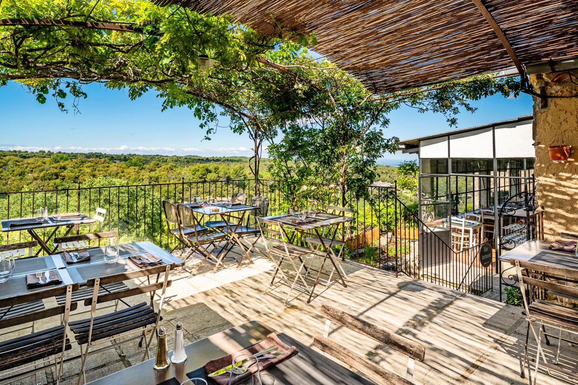 Hotel Restaurant Les Remparts Venasque Zewnętrze zdjęcie